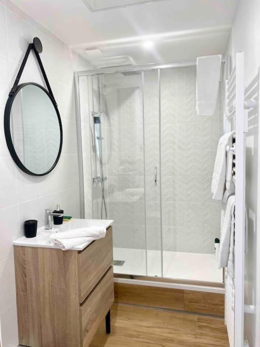 Studio Design Au Centre De แร็งส์ ภายนอก รูปภาพ